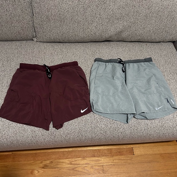 Nike Men’s 5” Dri-Fit 2-in-1 Running Shorts - Picture 2 of 9